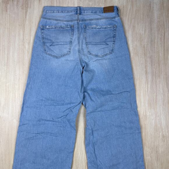 American Eagle Skater Jean Light Wash Denim Distressed Blowout Destroyed Jeans 4 - Picture 7 of 15